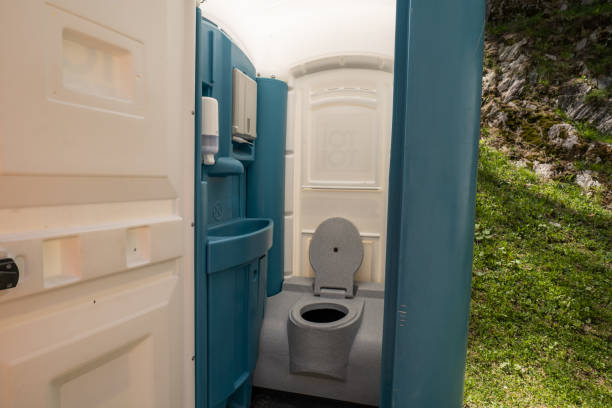 Best Emergency porta potty rental  in Mclouth, KS